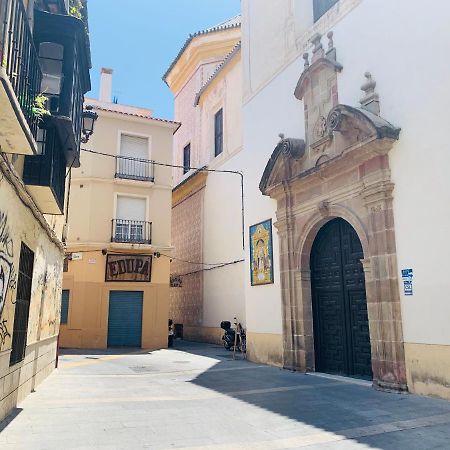 Homely Malaga Parras Con Terraza Interior Y Parking Privado Bajo Suplemento Exterior photo