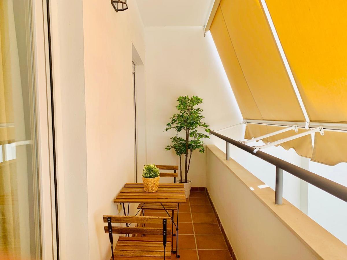 Homely Malaga Parras Con Terraza Interior Y Parking Privado Bajo Suplemento Exterior photo